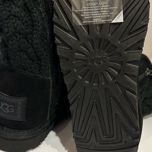 UGG Classic Cardy Cabled Knit Inside Zipper Boots - Picture 14 of 14